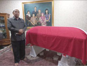 Rektor takziah ke rumah cendikiawan muslim Indonesia Prof. Dr. Azyumardi Azra