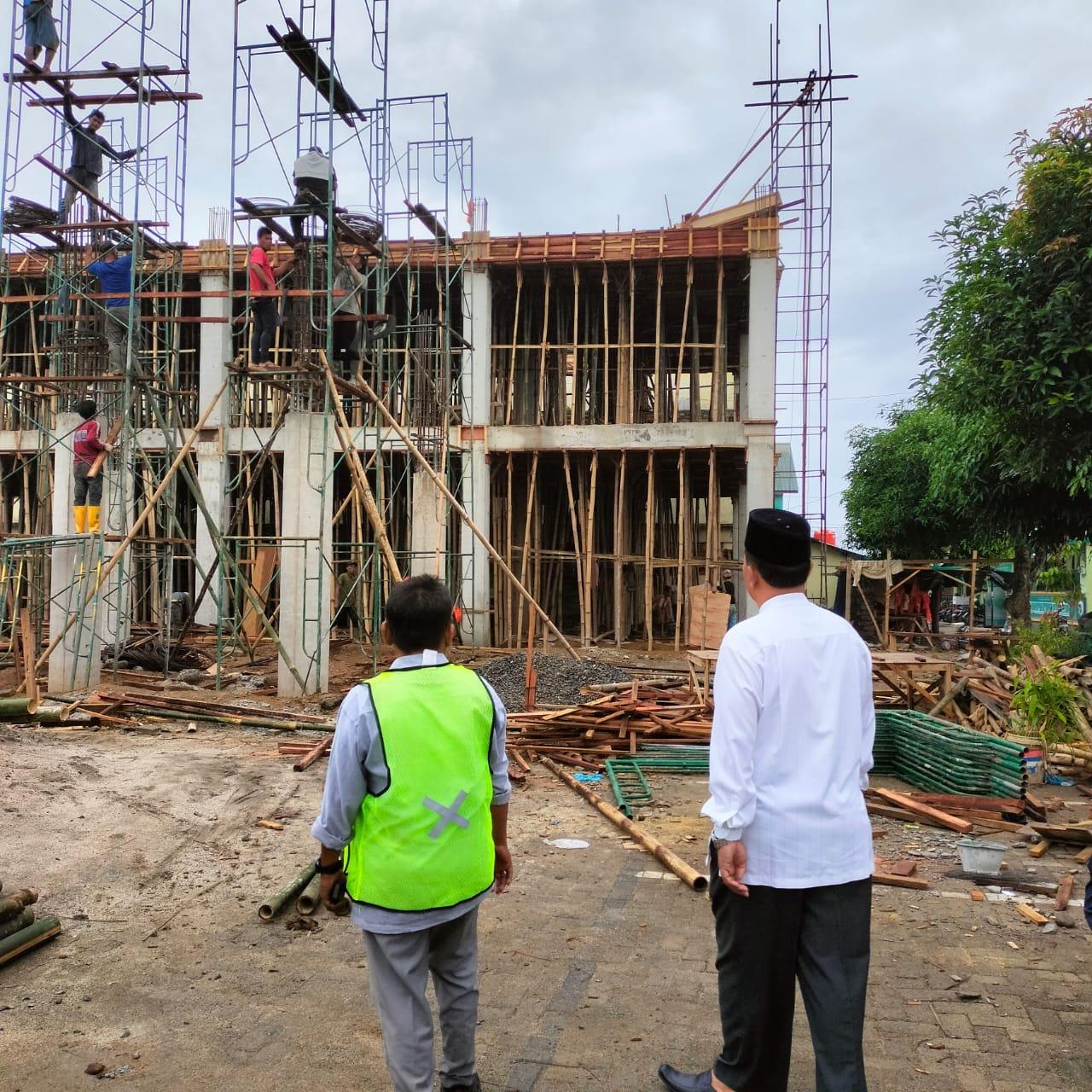 pembangunan gedung baru UNIVA Medan