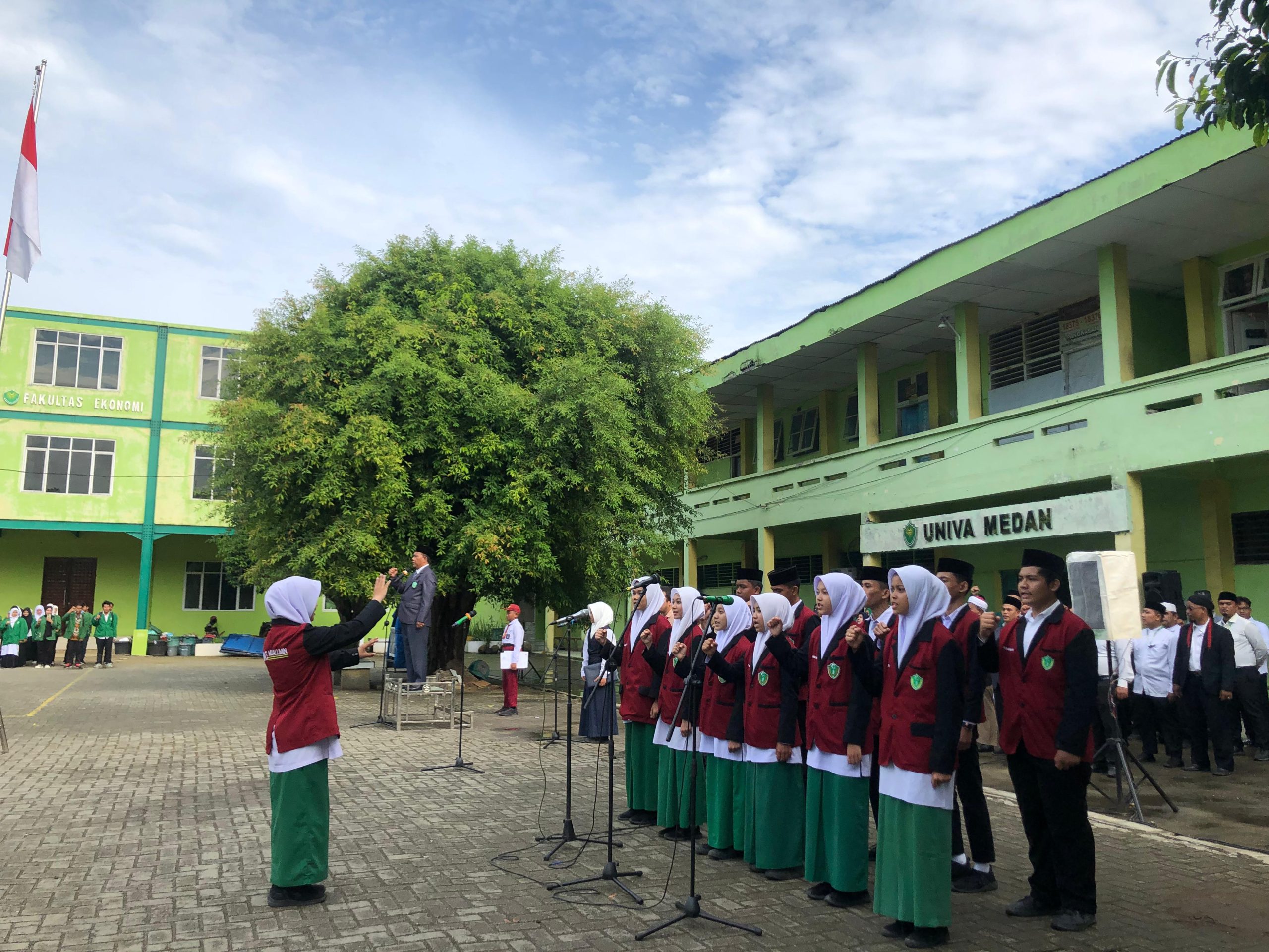 Upacara HUR RI ke-79 di Universitas Al Washliyah Medan